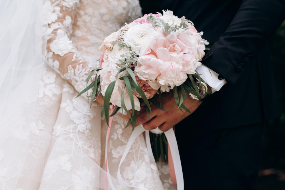 Momen romantis pernikahan